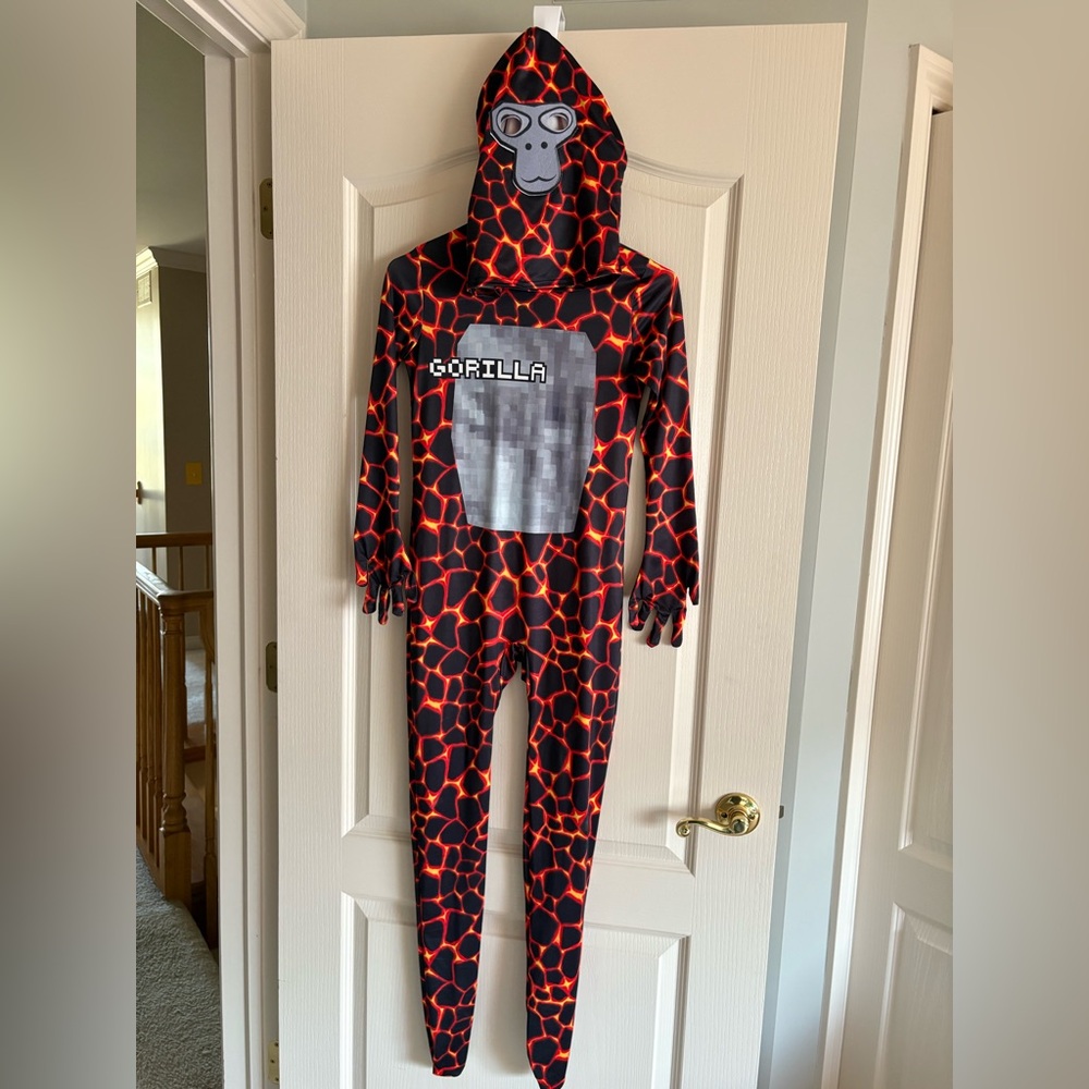 Gorilla Tag Halloween Costume - Kids size 8